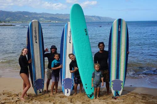 Group surf lesson
