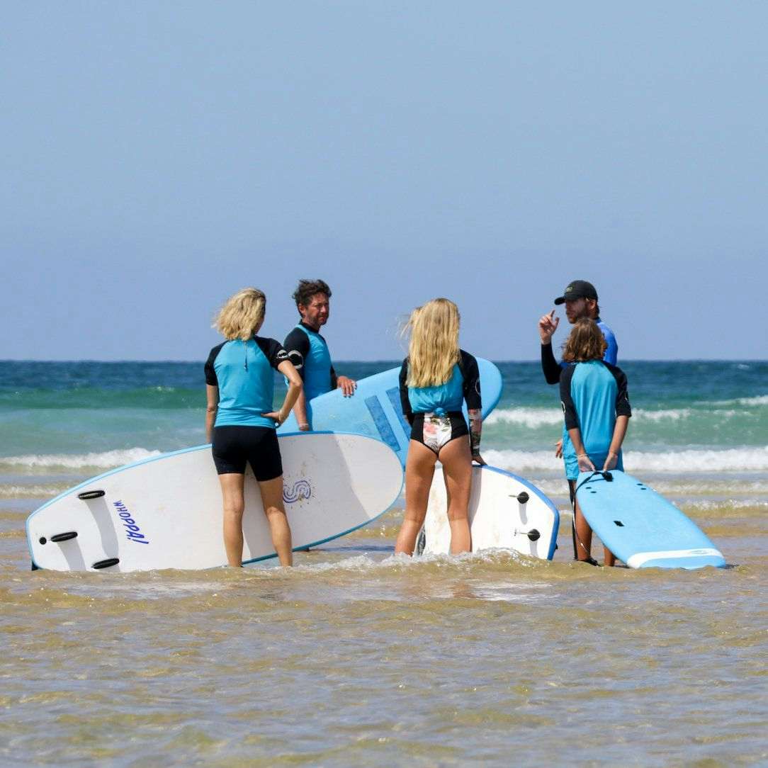 surf lesson session