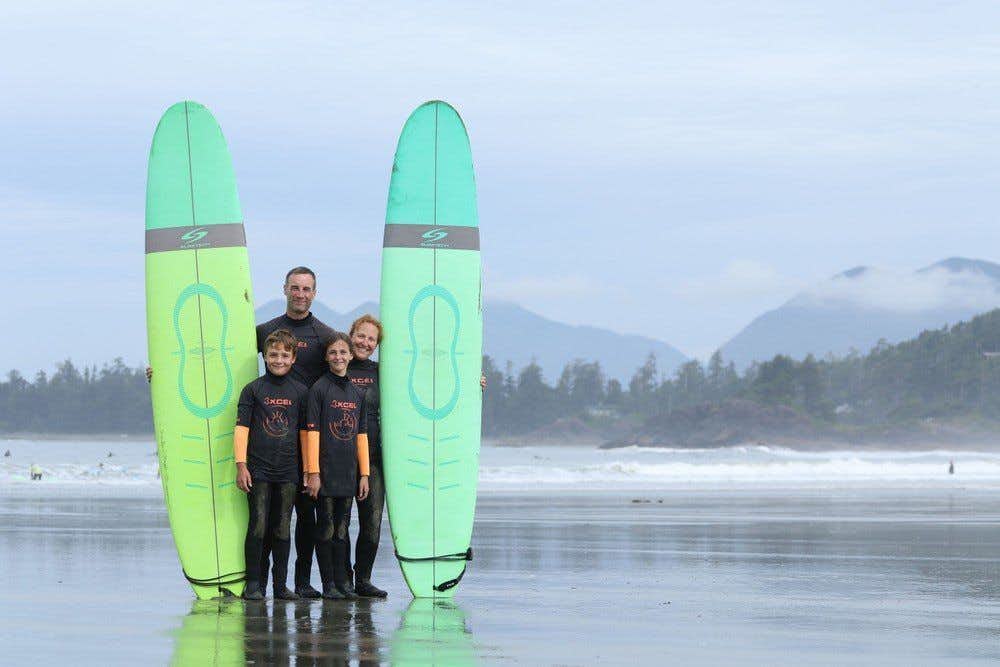 Family surf coaching