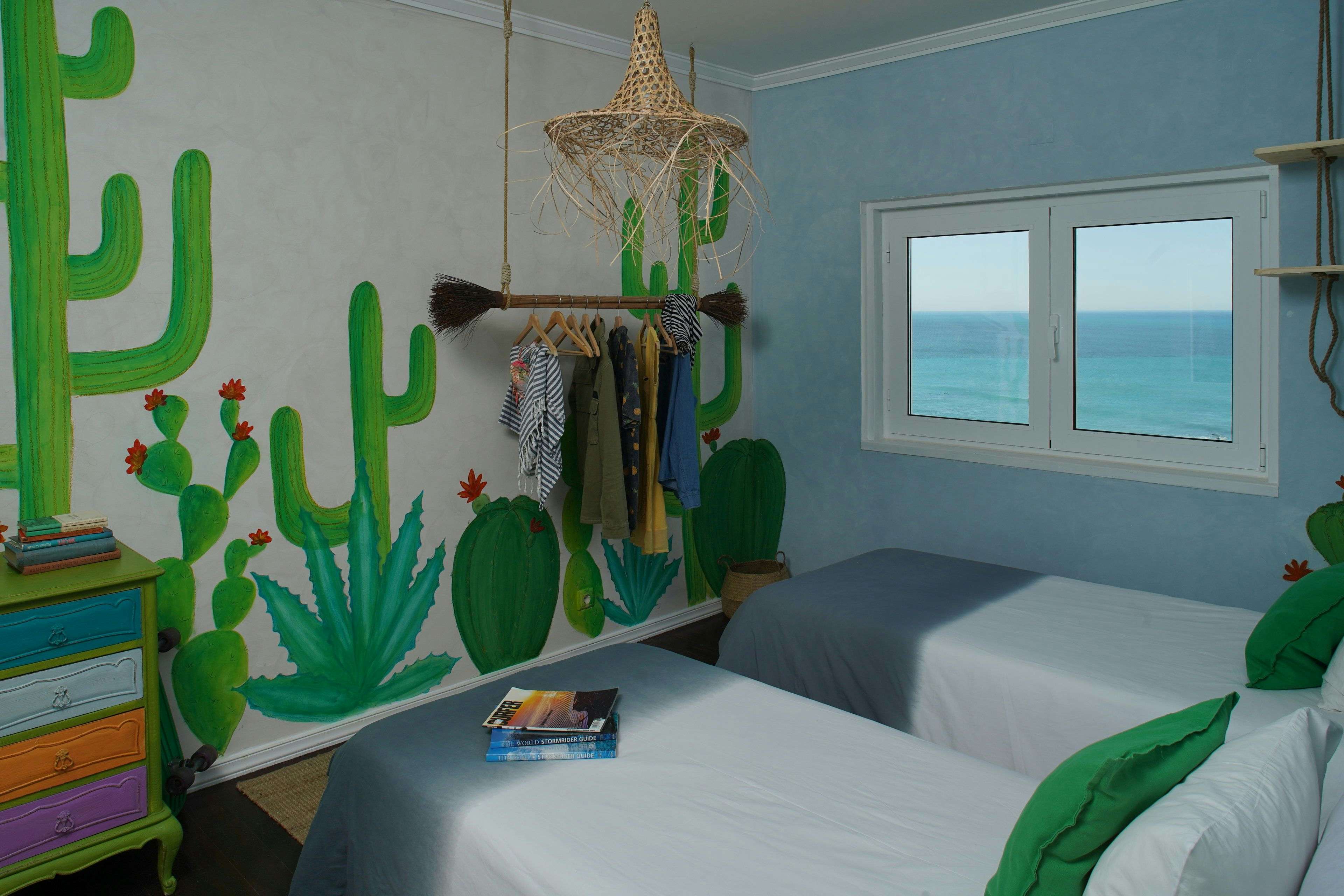 Twin room with sea view