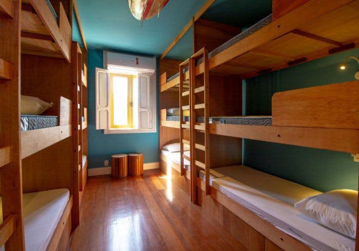 Single bed in mixed dorm (Prainha)